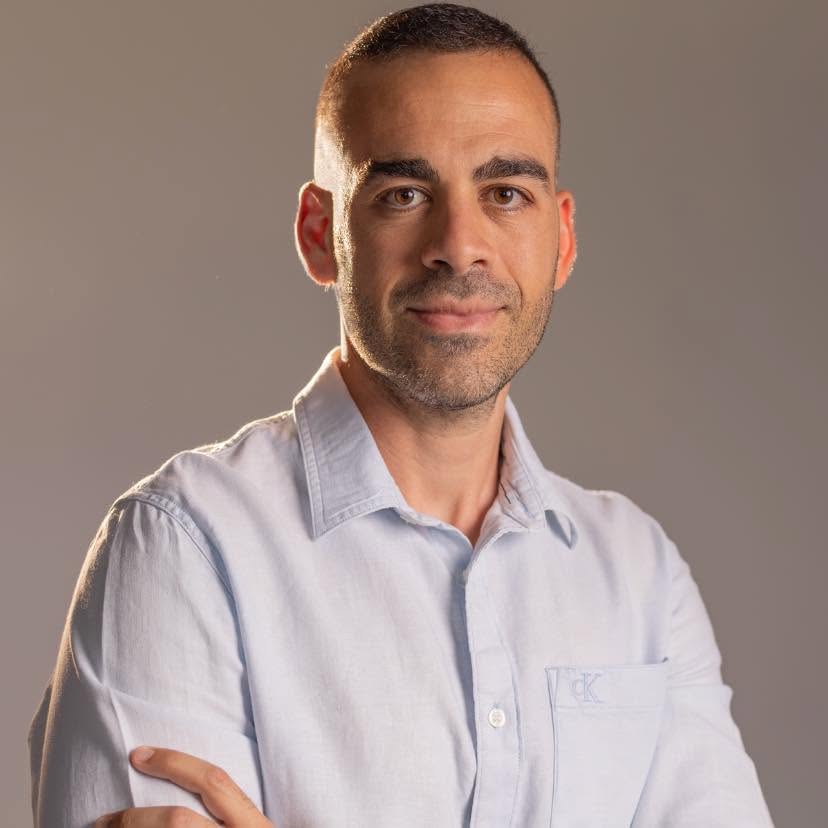 Ο Κώστας Νικολάου, Κλινικός Διαιτολόγος